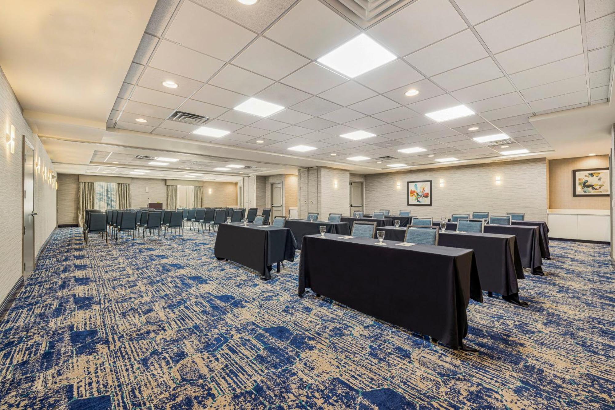 Hilton Garden Inn Colorado Springs Airport Экстерьер фото