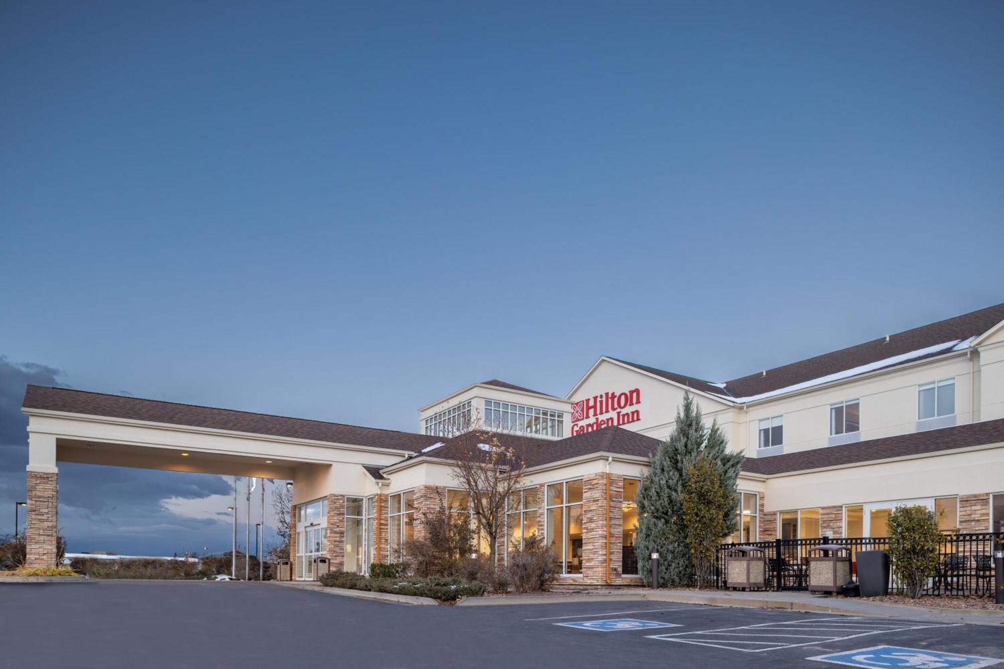 Hilton Garden Inn Colorado Springs Airport Экстерьер фото