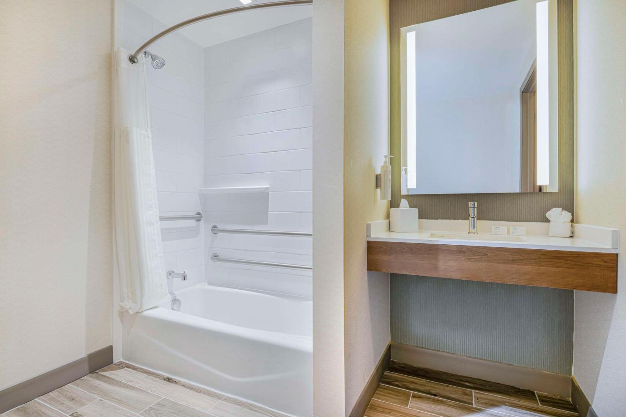 Hilton Garden Inn Colorado Springs Airport Экстерьер фото